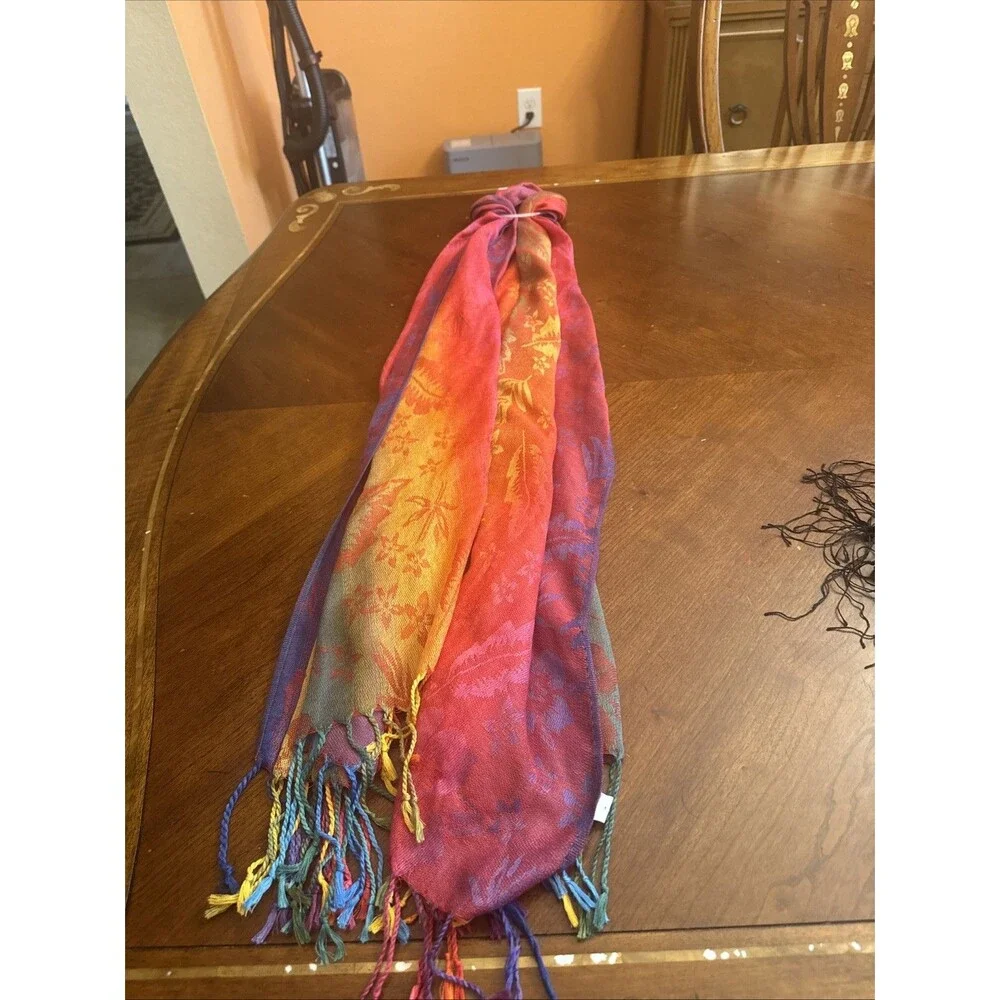 Simply Chic Print Women's Size OS Scarf Size 28”x70”